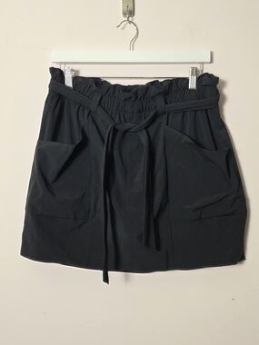 Athleta Black Skort Size 10 Paperbag Waist Tie Belt Athletic Casual Skirt Shorts